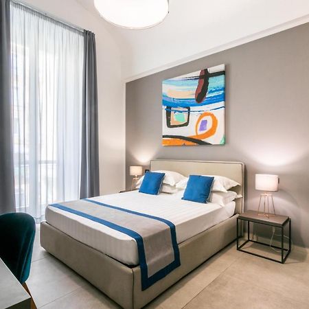 Bespoke Roma Suites Eksteriør billede